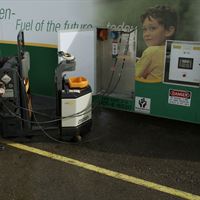 Hydrogen refilling takes only up to five minutes.