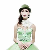 Bea_Szenfeld_PVC_01_1