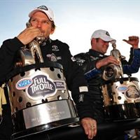 Worsham-Hagen seize first NHRA titles