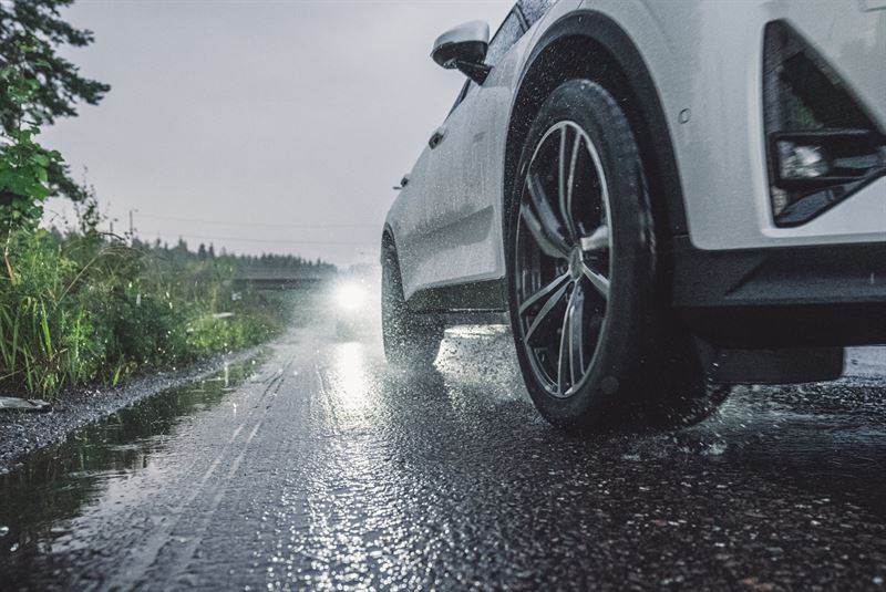Nokian Tyres friction tires in summer 03