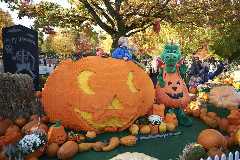 LEGOLAND Billund Resort satsar stort p Hallowen fr barnfamiljer