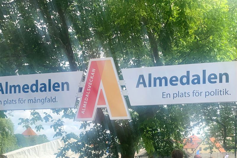 Almedalen skylt