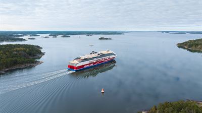 Viking Glory in Turku archipelago