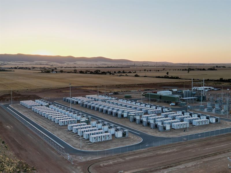Wärtsilä delivers 150 MW / 300 MWh Bungama energy storage system for Revera Energy in South Australia, supporting energy stability and reliability.