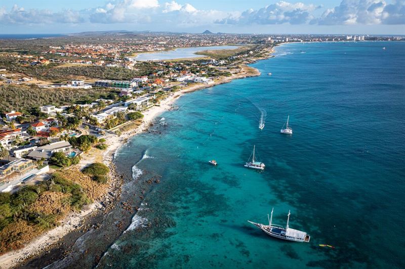 Wärtsilä has signed an agreement with Water- en Energiebedrijf Aruba (WEB Aruba), the Caribbean island’s energy provider, to advance decarbonised operations through the integration, optimisation, and 