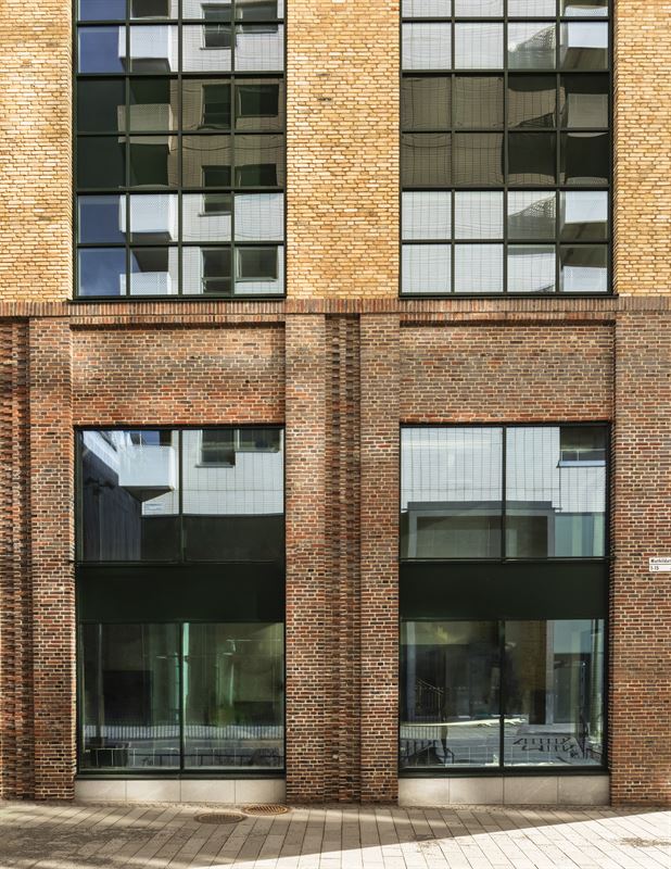 2025