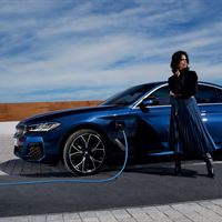 BMW 330e