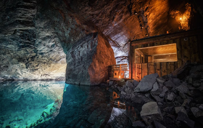 En bild som visar natur, grotta, vatten, Underjordisk sjö

AI-genererat innehåll kan vara felaktigt.