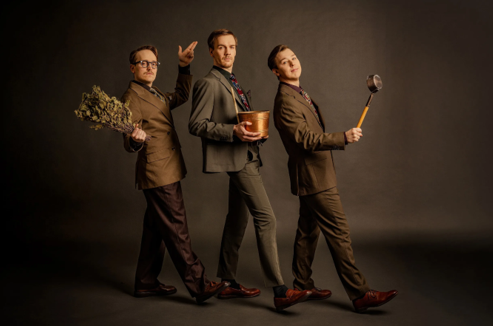 A group of men in suits
AI-generated content may be incorrect.