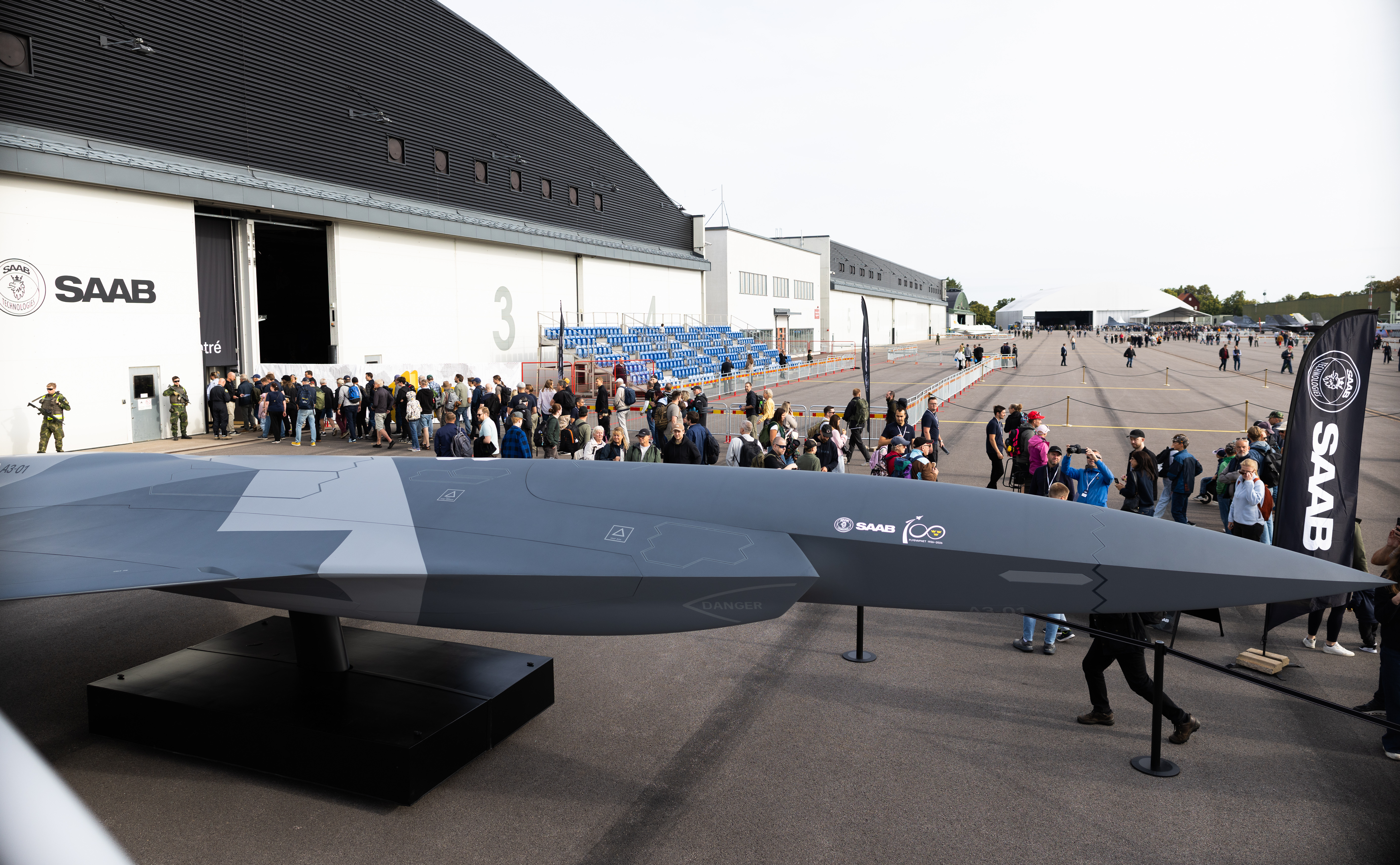 Saab showcases full-scale uncrewed aircraft concept