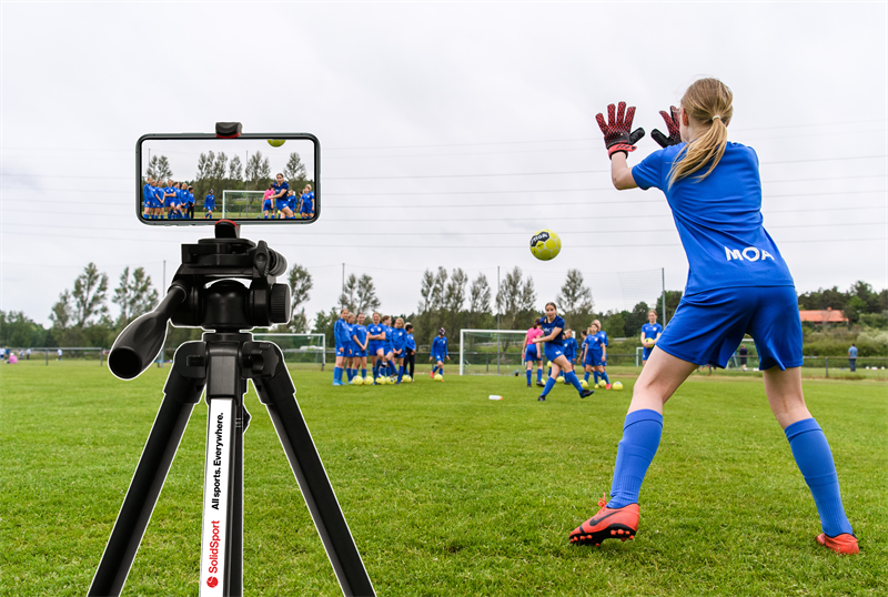 Solidsport Lanserar Dissaskaket Delar Ut Gratis Utrustning Till Hela Fotbollssverige Solidsport