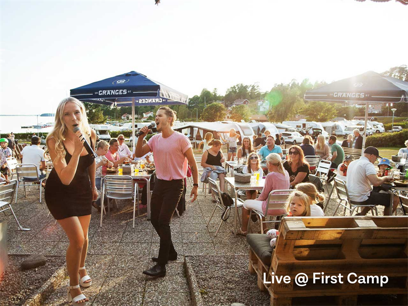 Sommarveckor på 40 First Camp-destinationer – med aktiviteter, kvällsunderhållning och livemusik