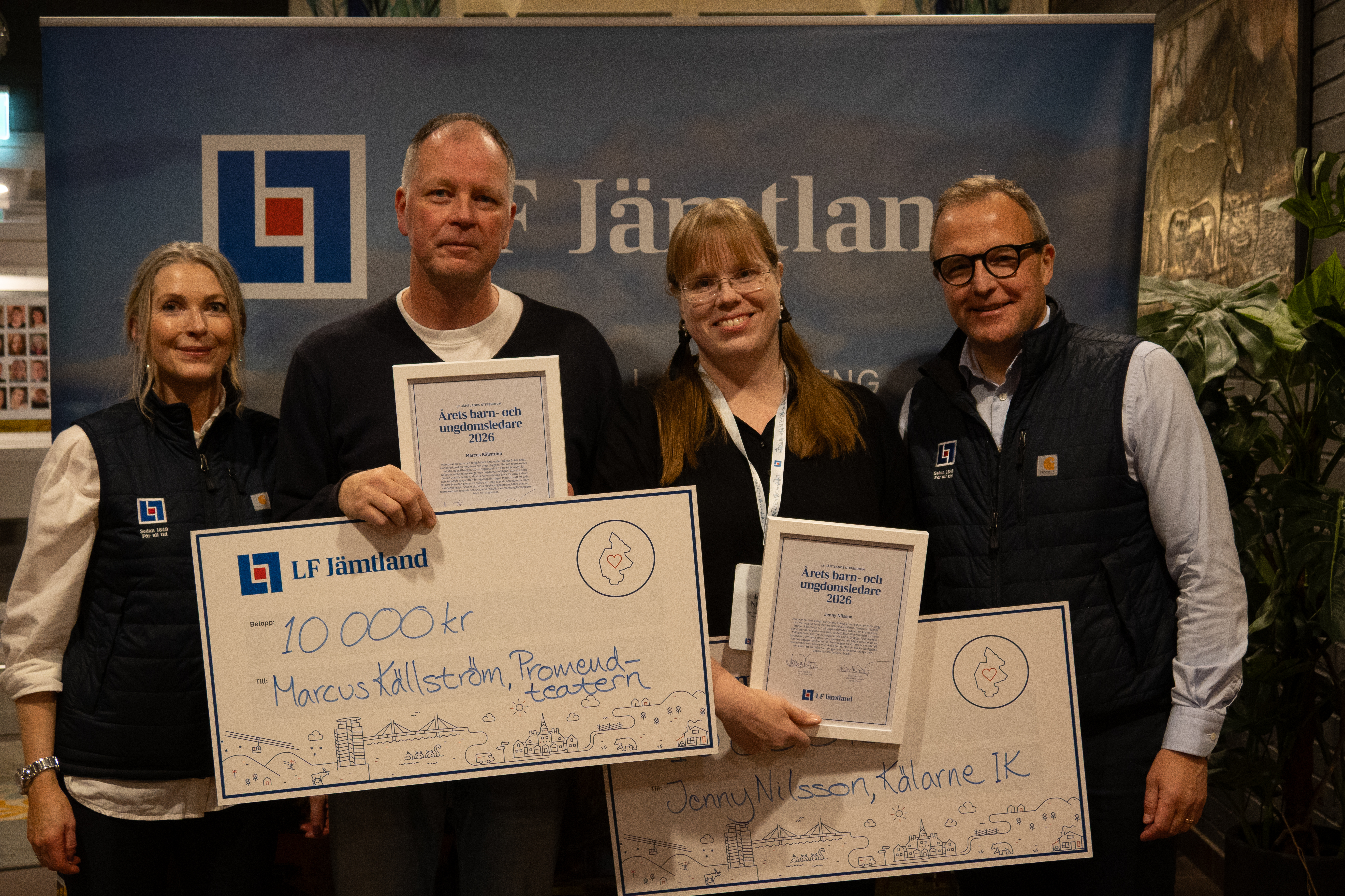 Stipendiater i Bräcke med styrelseordf Karin Mattsson och vd Lars Rådström