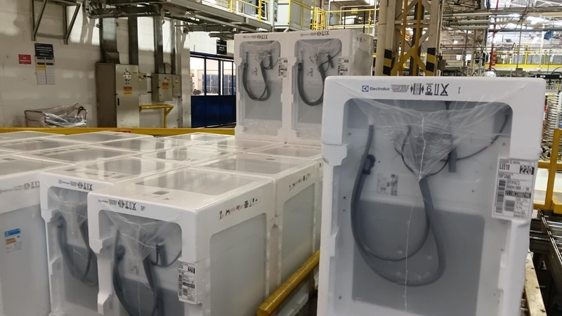 Novo filme termoencolh&iacute;vel Electrolux