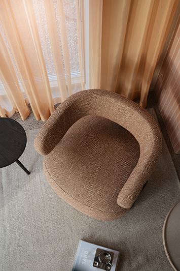 Jenison loungechair amber brown