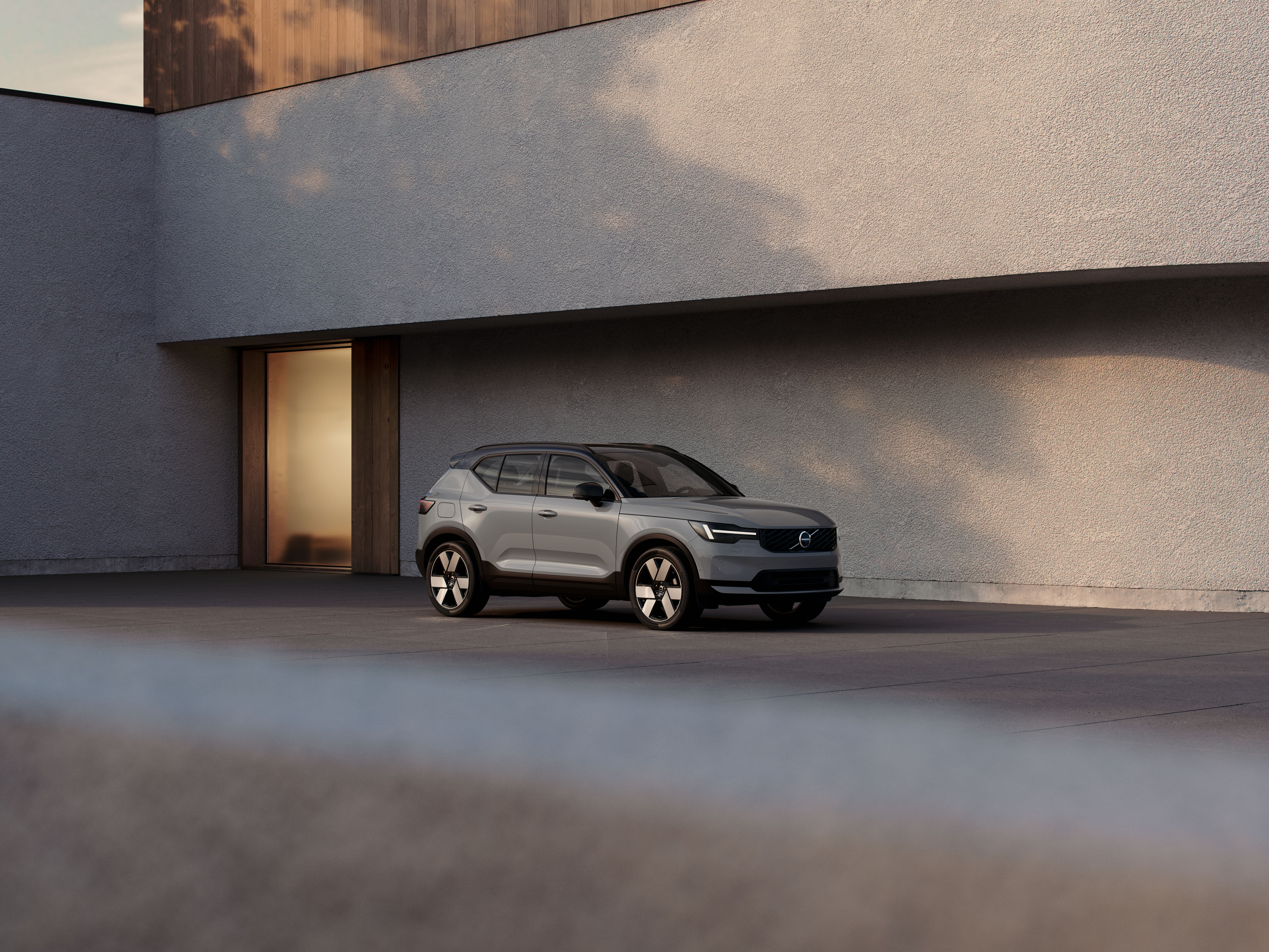 Sicherer, entspannter und intuitiver: Volvo XC40, EX40 und EC40 rollen ins neue Modelljahr