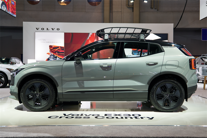 Volvo Car Canada est de retour au Salon de l’auto de Montréal pour dévoiler le EX30 Cross Country