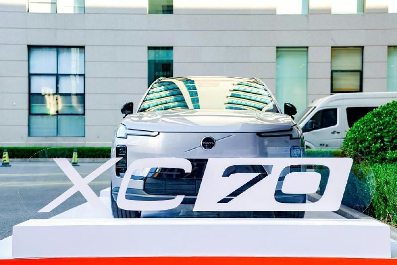 f9358a246f6752a675fd8bc13bff4ba0