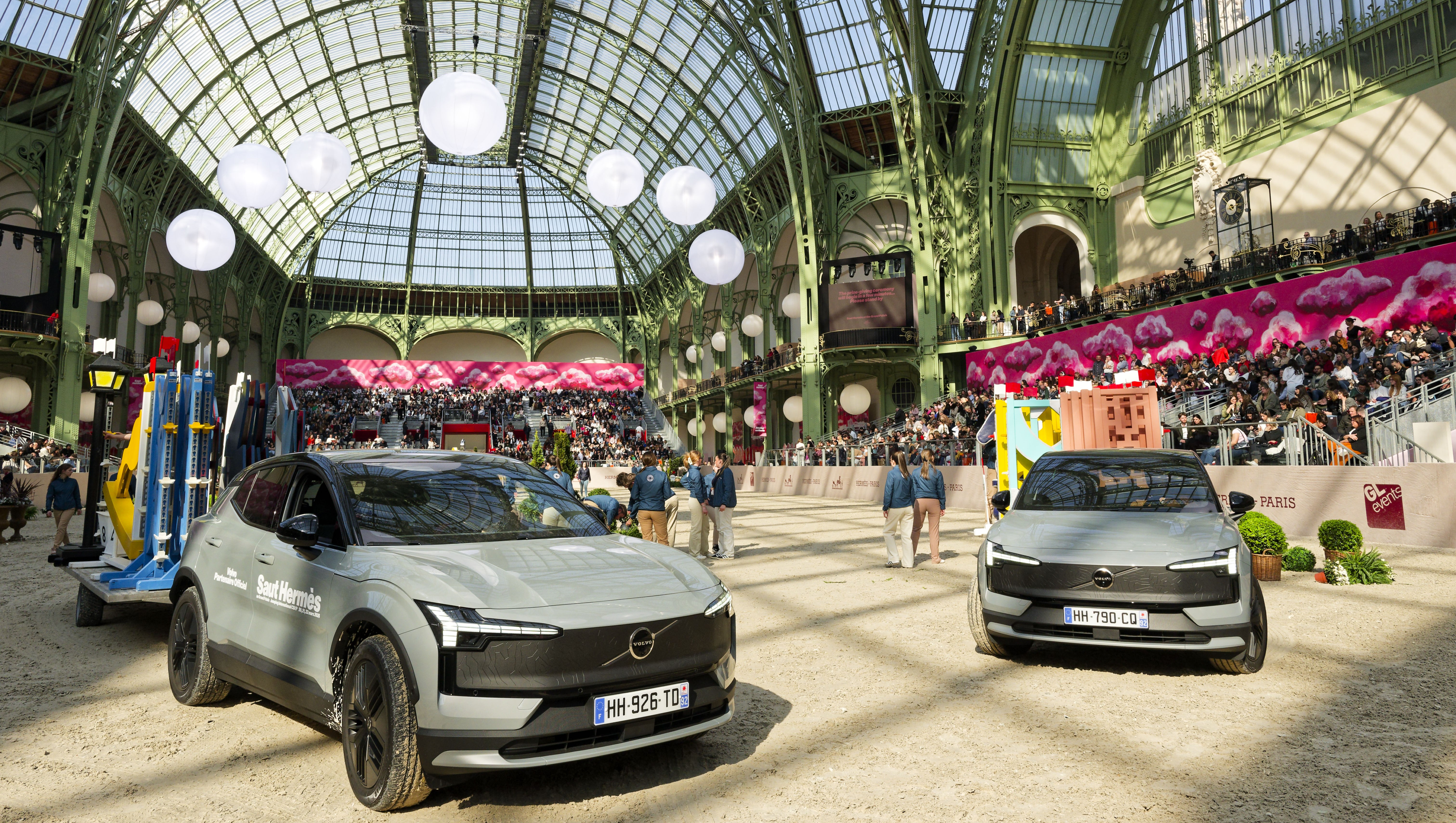 Volvo Car France est le partenaire pour la huitième édition consécutive du Saut Hermès au Grand Palais, à Paris