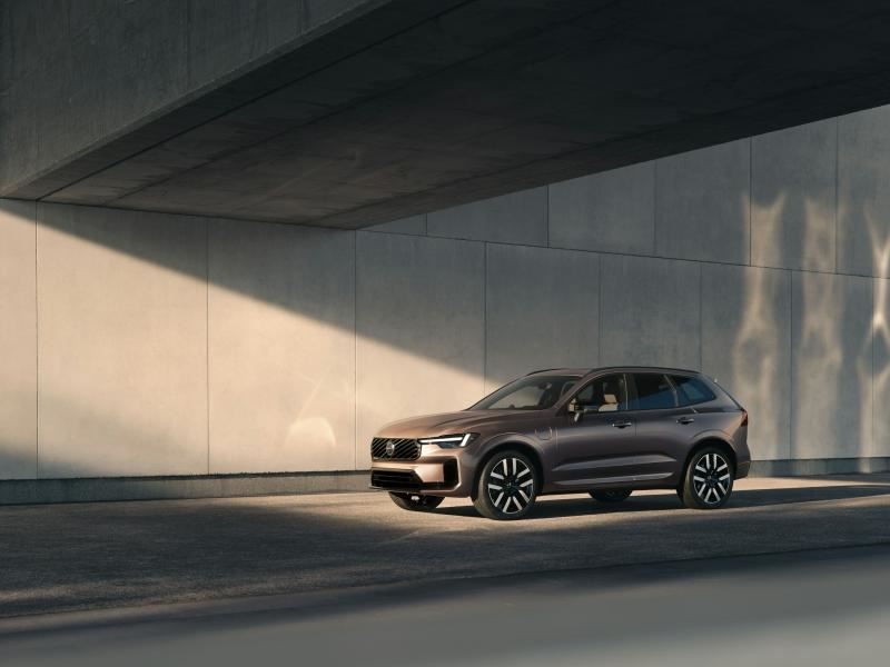 Hero1_The_New_Volvo_XC60_78Front.jpg