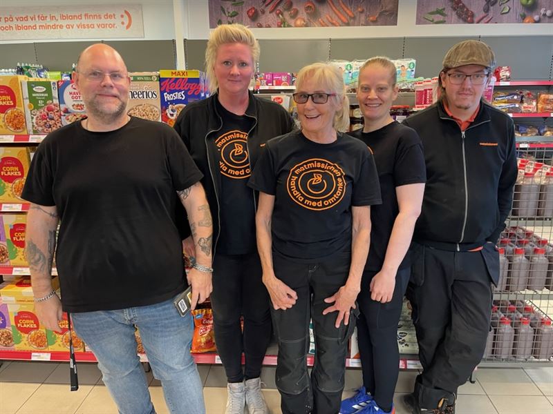Matmissionen Västerås Anna Samuelsson och kollegor foto Rickard Salzmann