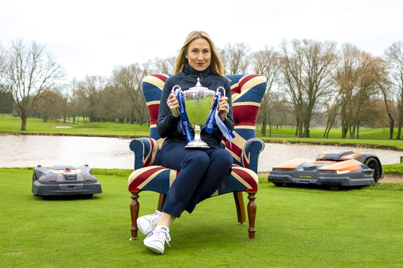 Yvette Henshall Bell.jpg